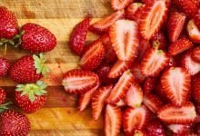 strawberries 2960533 1280